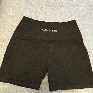 Alphalete amplify shorts